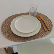 Load image into Gallery viewer, Oval Placemat Uni Boho Melé