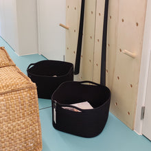 Load image into Gallery viewer, Magazine Basket Black Rope
